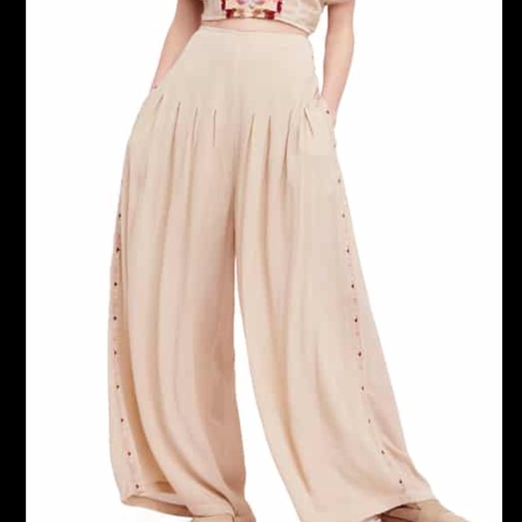 Free People 2-Piece Crop Top & Wide-Leg Pants Set - Picture 5 of 8